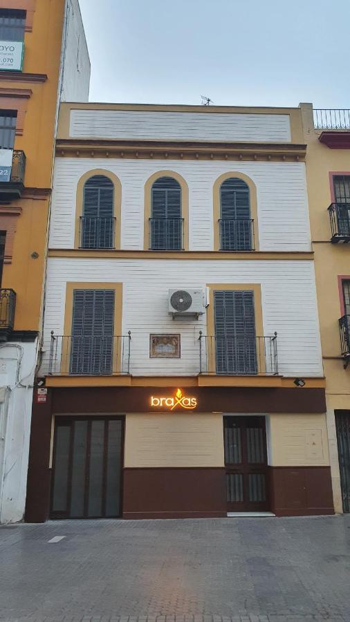 Apartamento Loft Centrico Seville Exterior photo